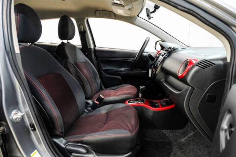 2020 Mitsubishi Mirage LE