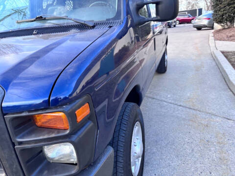 2008 Ford E-Series E-250