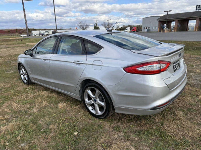 2016 Ford Fusion S