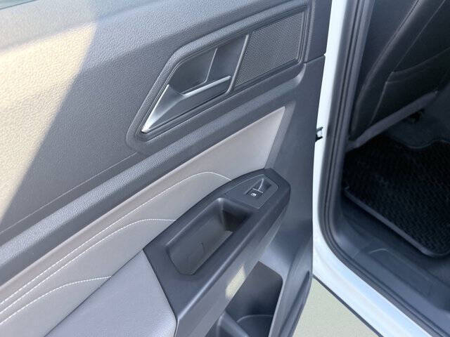 2021 Volkswagen Atlas Cross Sport V6 SE R-Line