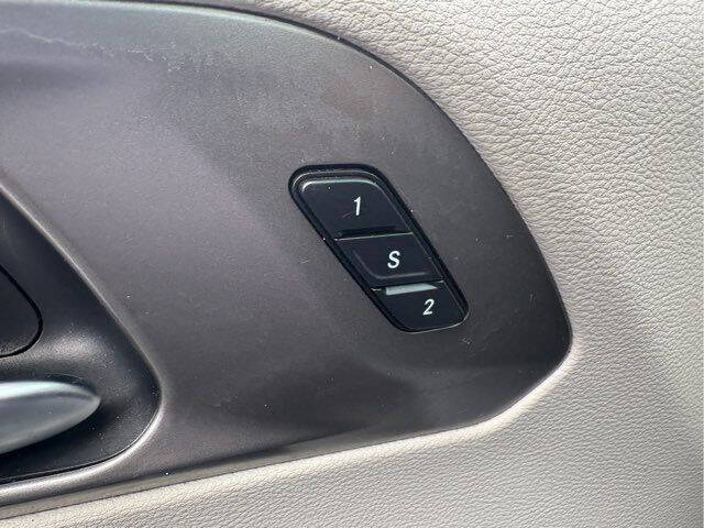 2020 Chrysler Pacifica Touring L