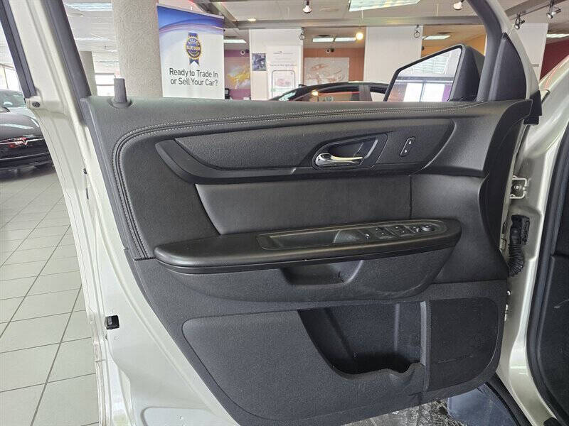 2016 GMC Acadia SLE-2