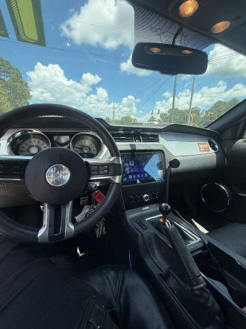 2011 Ford Mustang V6 Premium