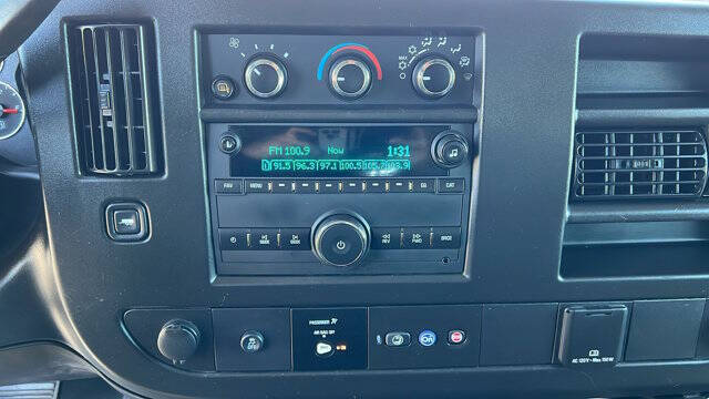 2023 GMC Savana 2500