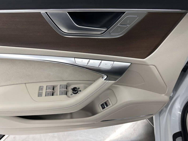 2025 Audi A6 quattro Prestige 55 TFSI