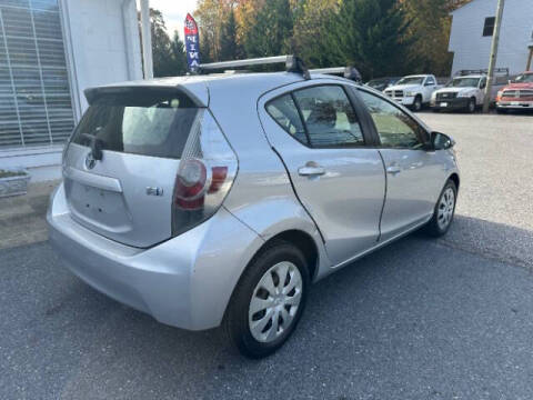2014 Toyota Prius c Three