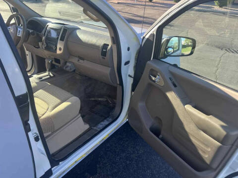 2017 Nissan Frontier SV V6