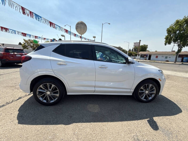 2020 Buick Encore GX Select