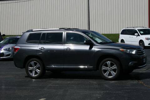 2012 Toyota Highlander for sale at Champion Motor Cars in Machesney Park IL