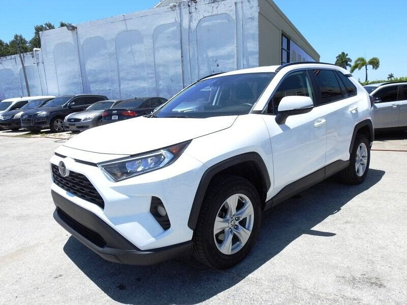 2021 Toyota RAV4  - $23,900