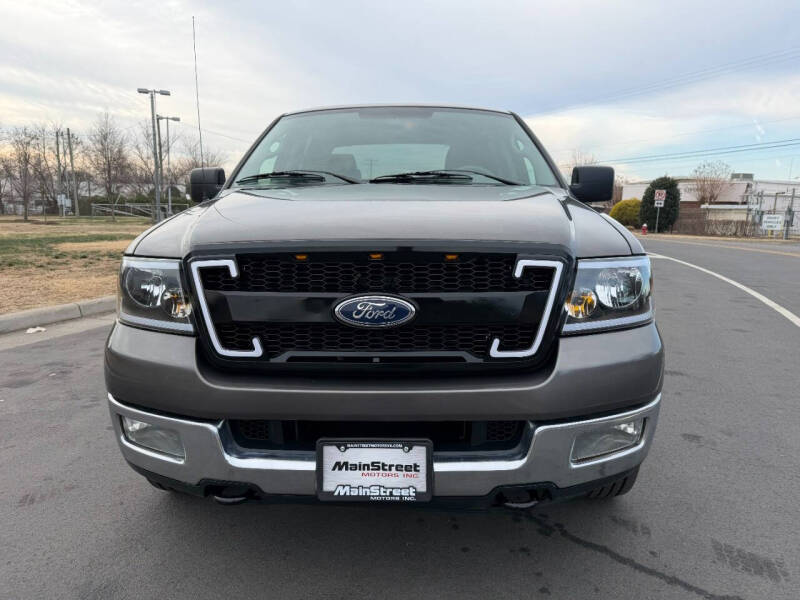 2004 Ford F-150 XLT
