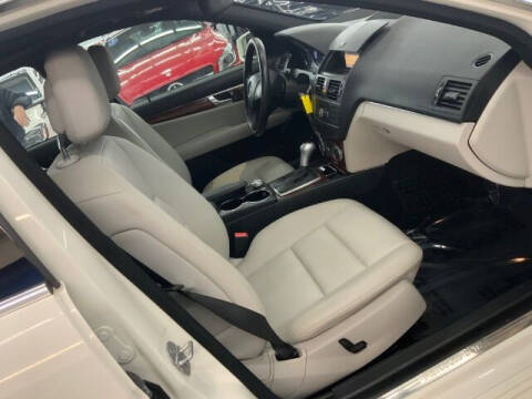 2011 Mercedes-Benz C-Class C 300 Luxury