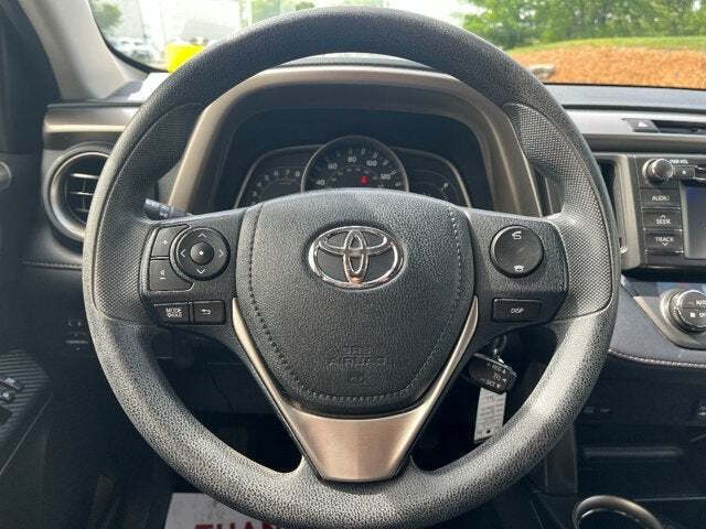 2013 Toyota RAV4 41