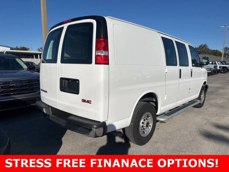 2024 GMC Savana 2500