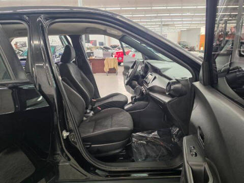 2020 Nissan Kicks S