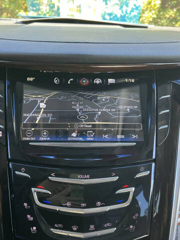 2019 Cadillac Escalade Luxury