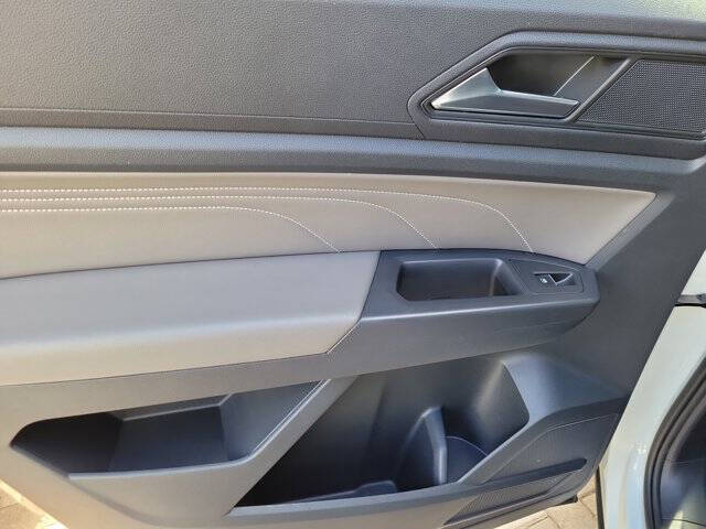 2022 Volkswagen Atlas V6 SE