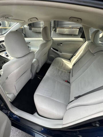 2013 Toyota Prius One