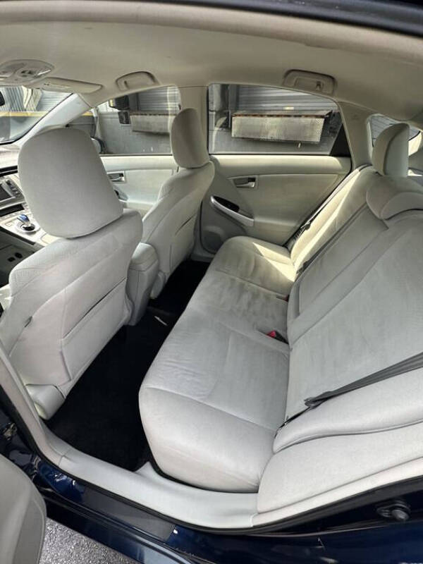 2013 Toyota Prius One