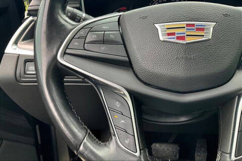 2017 Cadillac XT5 Premium Luxury