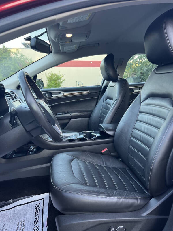 2014 Ford Fusion Hybrid SE