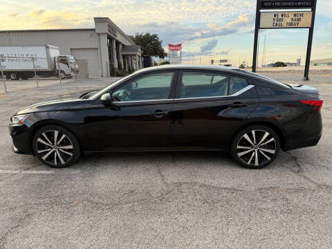 2021 Nissan Altima 2.5 SR