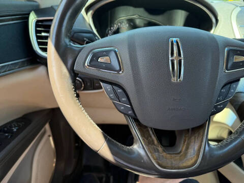 2017 Lincoln MKX Reserve