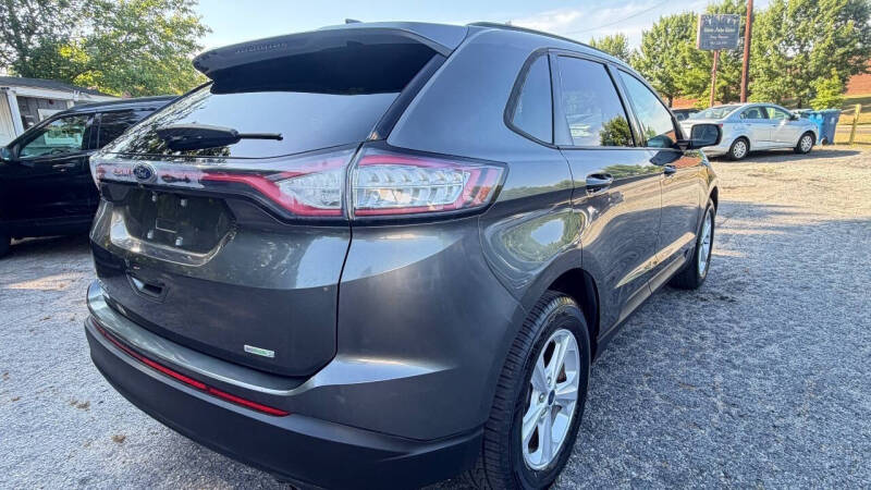 2016 Ford Edge SE