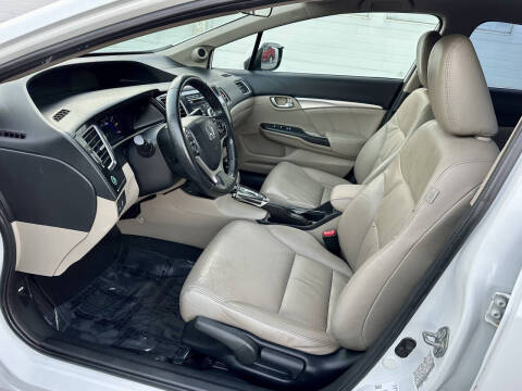 2013 Honda Civic Hybrid w/Leather w/Navi