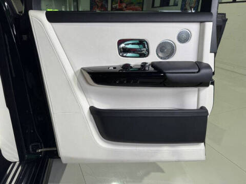 2022 Rolls-Royce Phantom