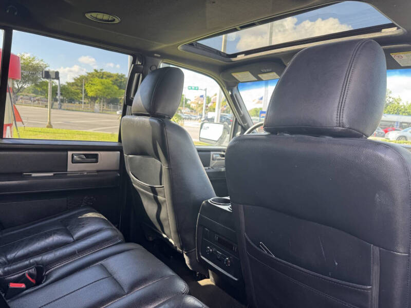 2017 Ford Expedition EL XLT