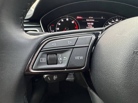 2021 Audi A4 quattro Premium 40 TFSI