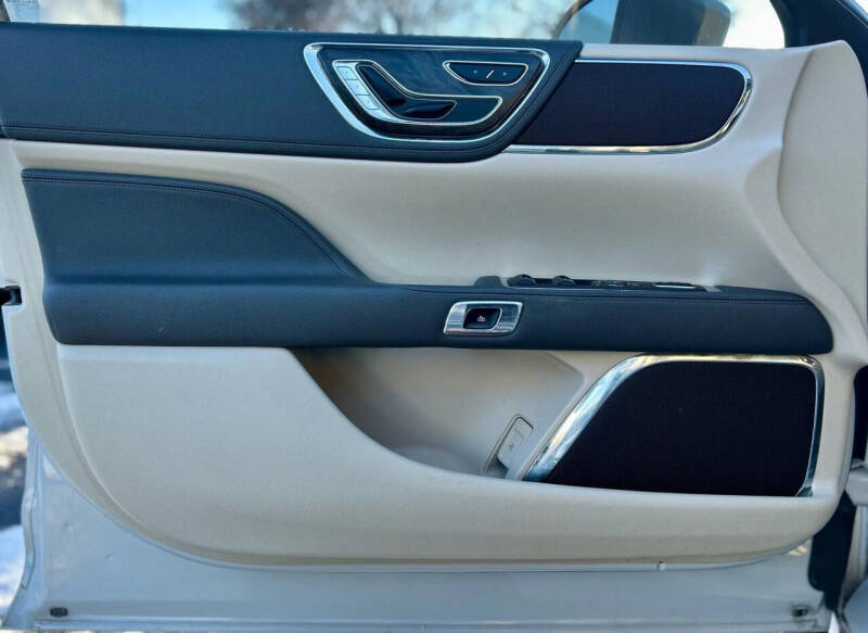 2020 Lincoln Continental Standard