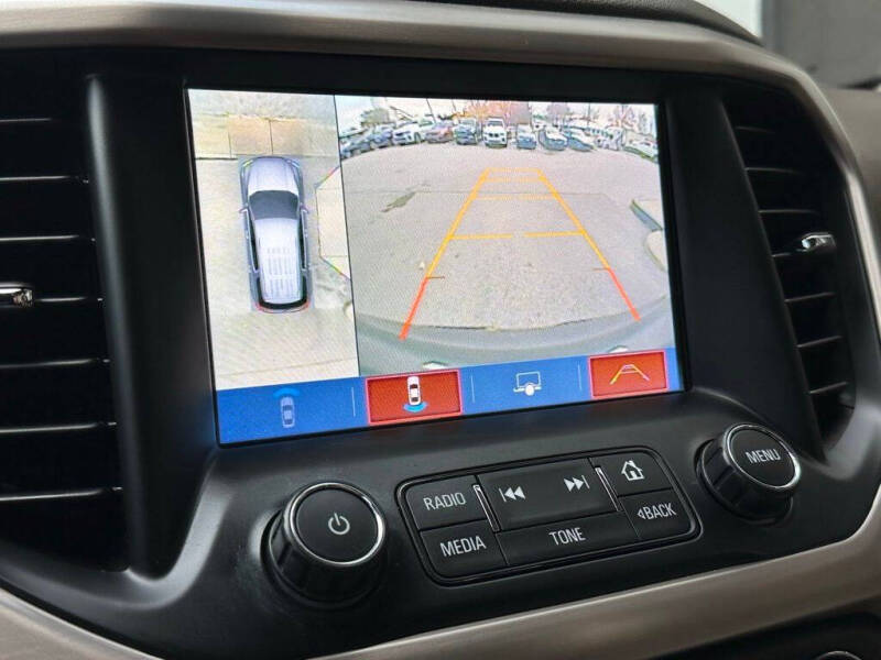 2019 GMC Acadia Denali