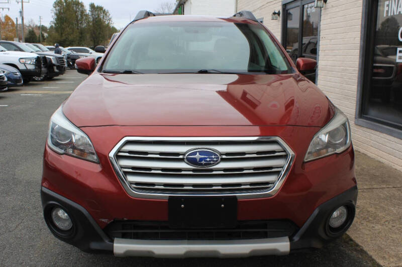 2016 Subaru Outback Limited photo 2