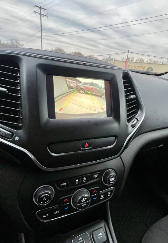 2019 Jeep Cherokee Upland