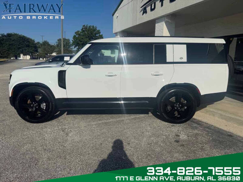 2024 Land Rover Defender 130 P400 X-Dynamic SE