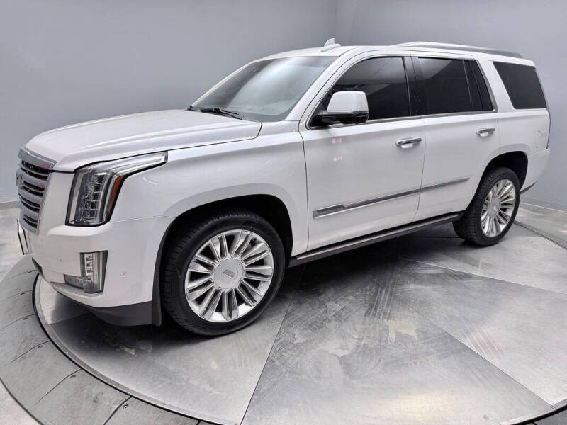 2020 Cadillac Escalade Platinum