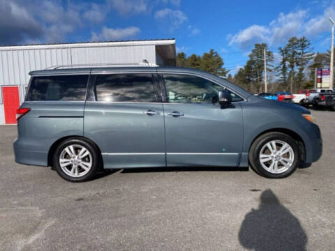 2011 Nissan Quest