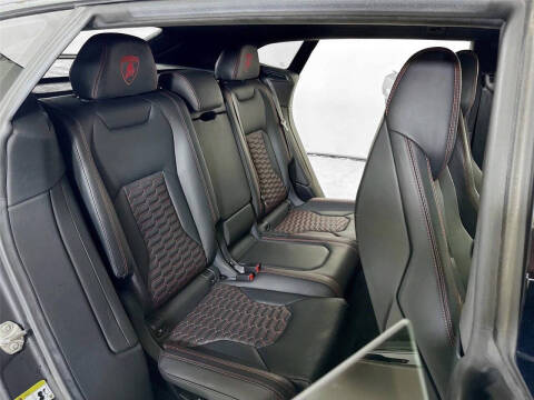 2020 Lamborghini Urus