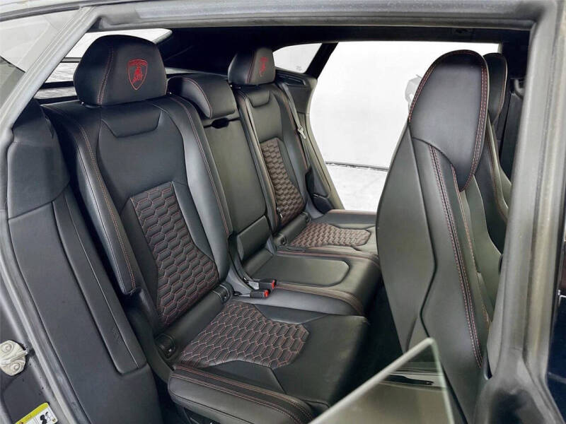 2020 Lamborghini Urus