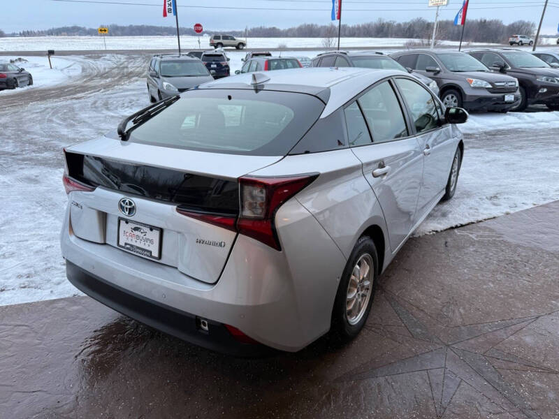 2021 Toyota Prius LE