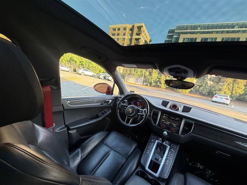 2016 Porsche Macan S
