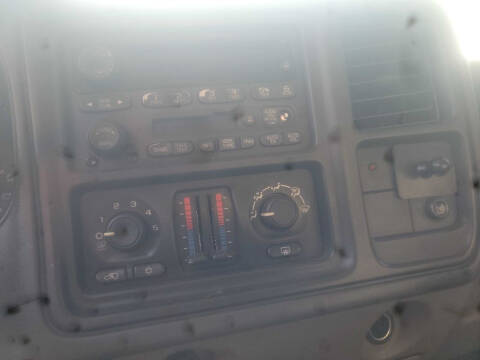2004 GMC Yukon SLT