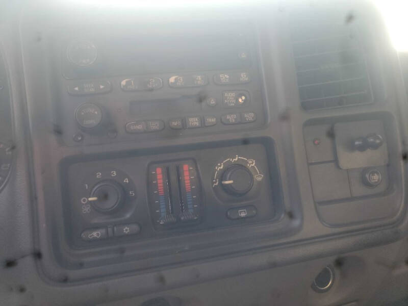 2004 GMC Yukon SLT