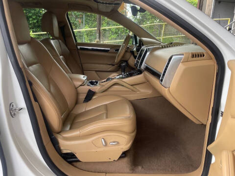 2014 Porsche Cayenne