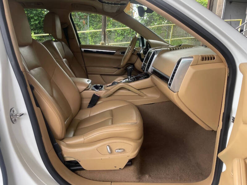 2014 Porsche Cayenne