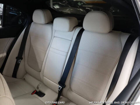 2022 Mercedes-Benz C-Class C 300