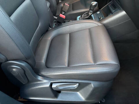 2016 Volkswagen Tiguan 2.0T SE