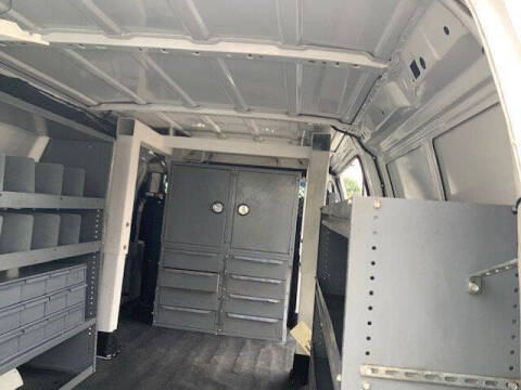 2005 Ford E-Series E-350 SD